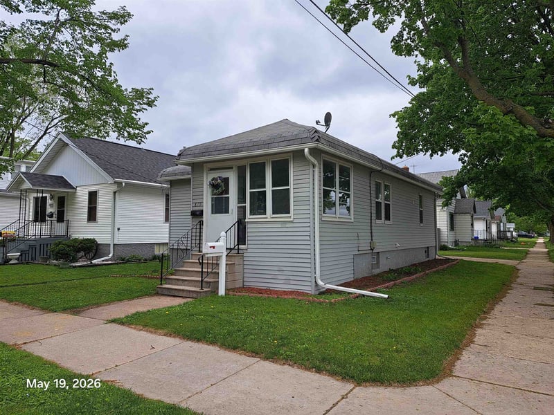 819 Harrison St, Green Bay, WI 54303