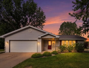 1115 Sawtell Ct, Oshkosh, WI 54902-3380