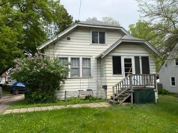 1007 Hastings St, Green Bay, WI 54301