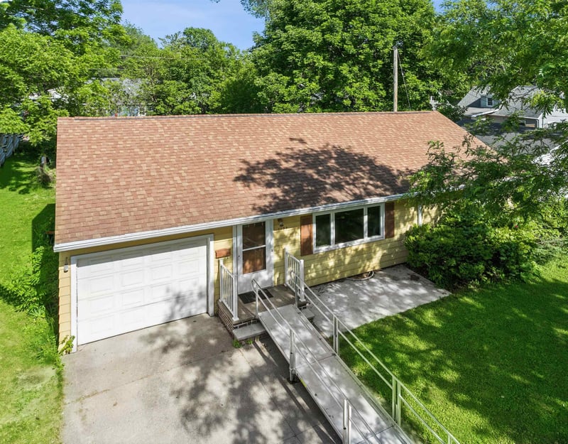 1124 Wisconsin Ct, Appleton, WI 54911