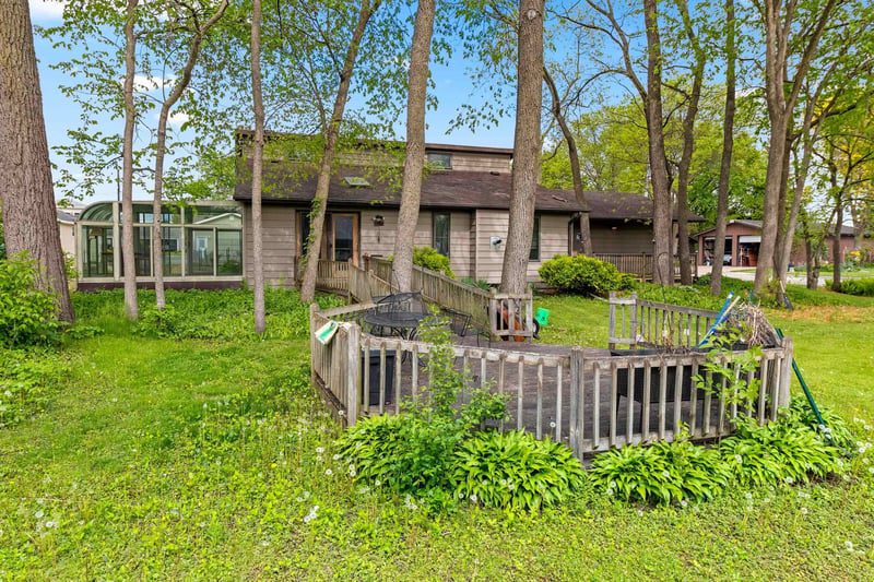 524 Ontario St, Omro, WI 54963