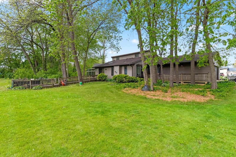 524 Ontario St, Omro, WI 54963