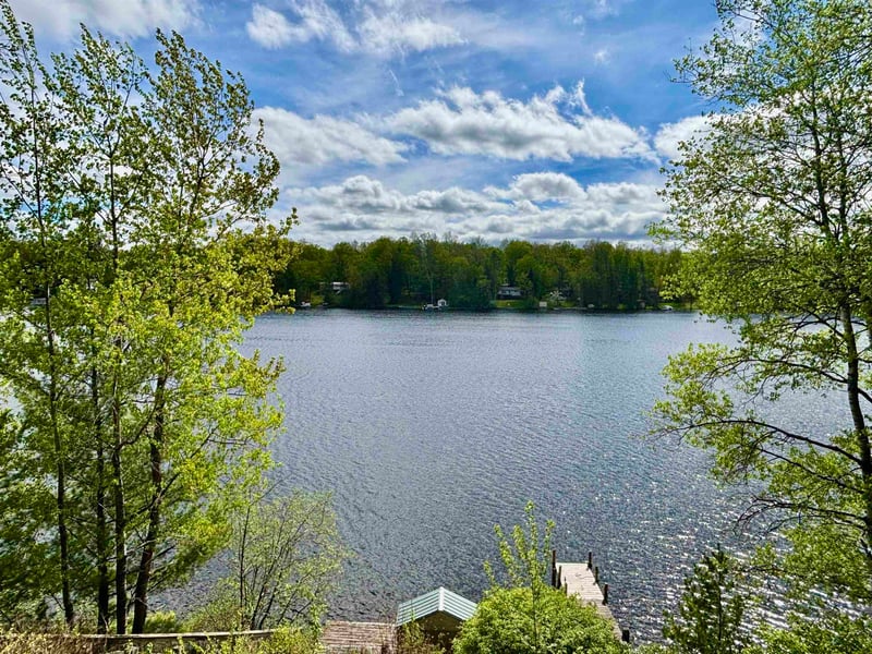 12667 Shore Dr, Mountain, WI 54149