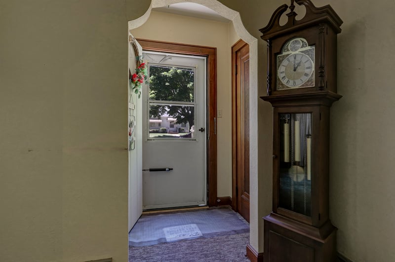 1738 Erb St, Appleton, WI 54911
