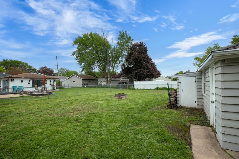 1819 Commercial St, Appleton, WI 54914