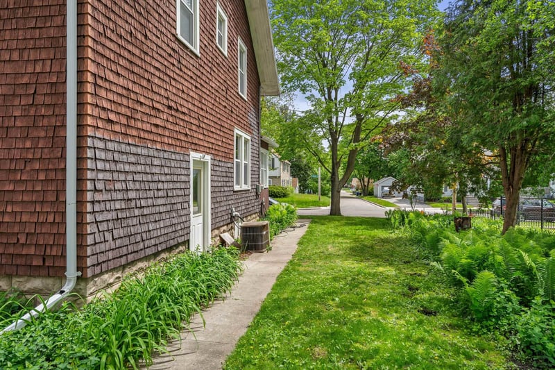 1631 Alvin St, Appleton, WI 54911
