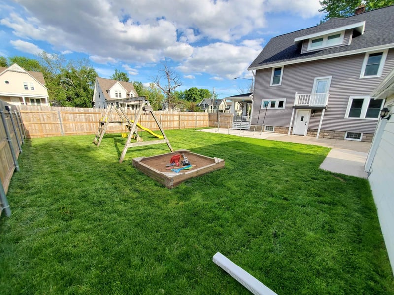 719 Memorial Dr, Appleton, WI 54911