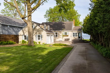 188 Adella Beach Rd, Neenah, WI 54956-5004