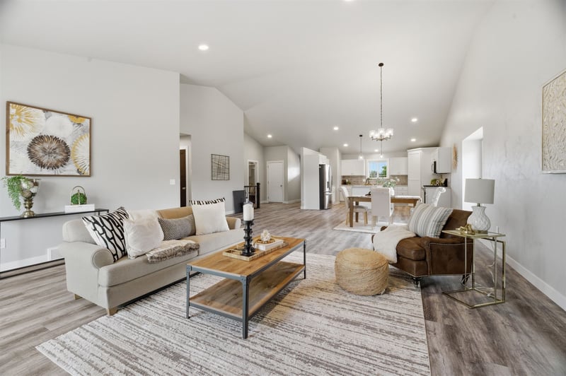 W7097 Jaclyn Ln, Greenville, WI 54942