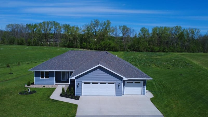 6478 Main St, Abrams, WI 54101