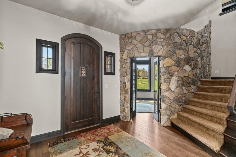 W3642 Equestrian Trl, Freedom, WI 54913-9115