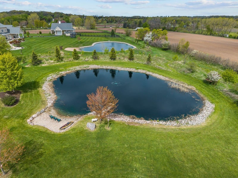 W3642 Equestrian Trl, Freedom, WI 54913-9115