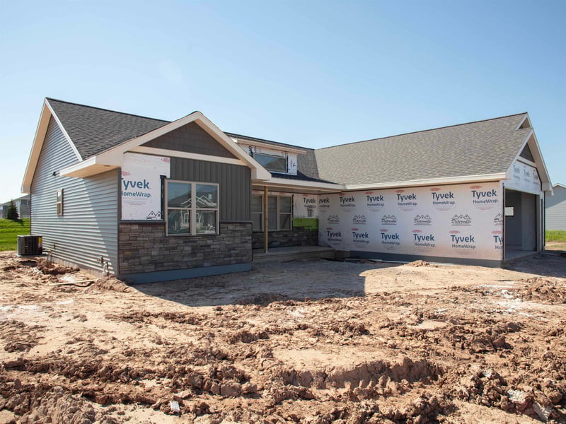 1403 Divinity Dr, De Pere, WI 54115