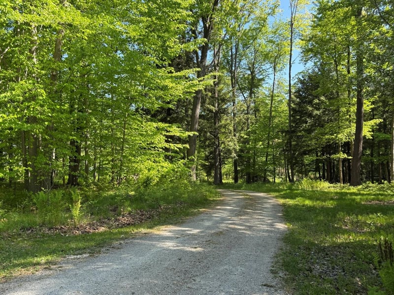 3532 Wilderness Trl, Suamico, WI 54313