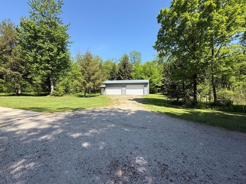 3532 Wilderness Trl, Suamico, WI 54313