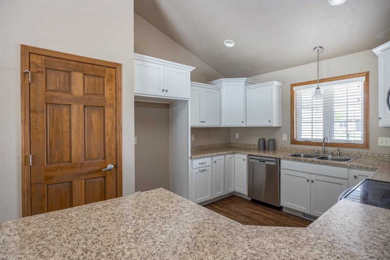 610 Harvest Trl, Appleton, WI 54913