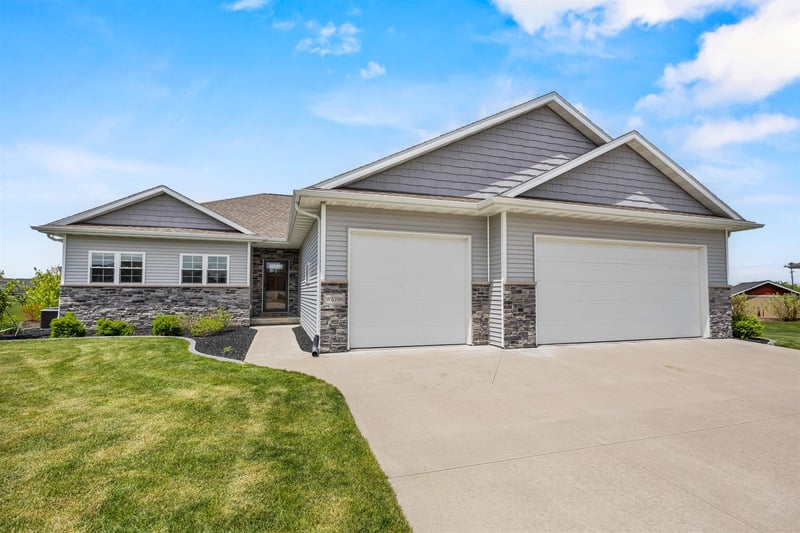 W5706 Mase Ct, Appleton, WI 54915