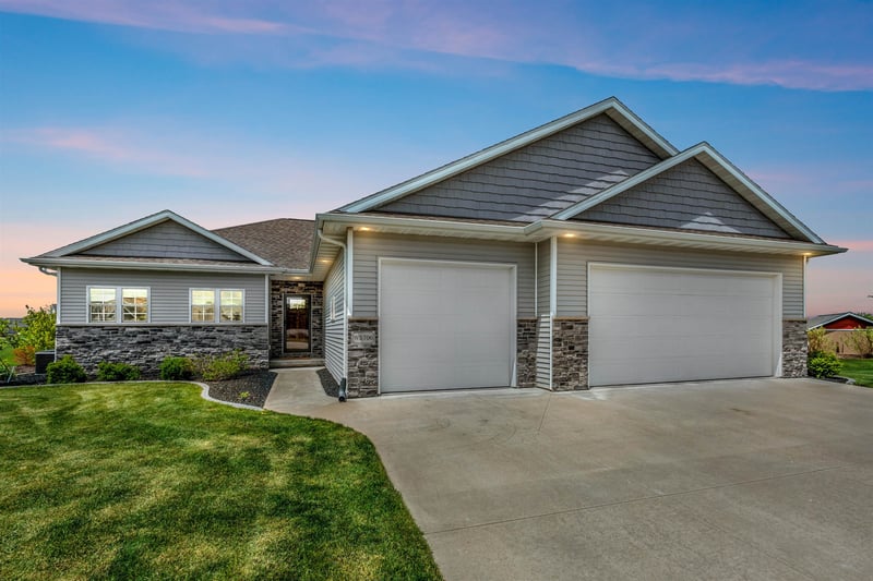 W5706 Mase Ct, Appleton, WI 54915