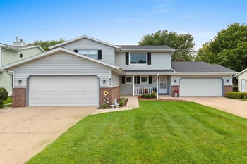 437 Silver Spring Dr, Green Bay, WI 54303-4565