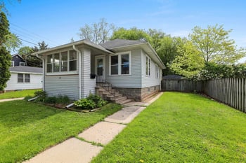 308 Harvard St, Green Bay, WI 54303-2916