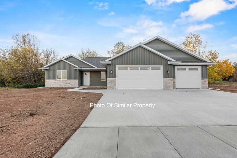 2658 Cornell Ave, Neenah, WI 54956