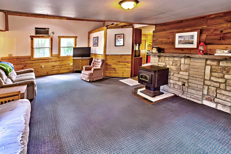 12957 Groh Ln, Mountain, WI 54149