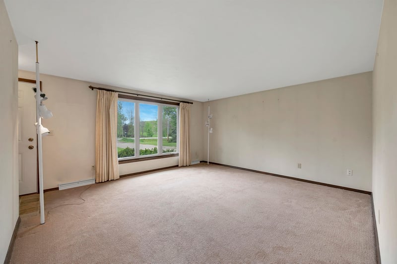 2205 School Rd, Greenleaf, WI 54126