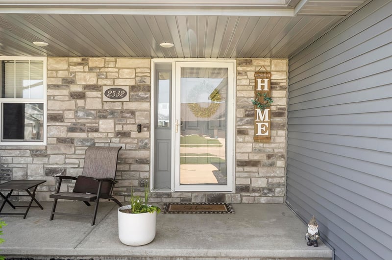 2532 Kilrush Rd, De Pere, WI 54115