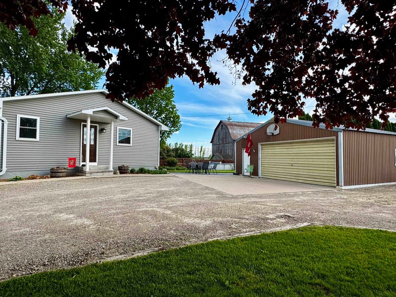 4103 Fairview Rd, Larsen, WI 54947-9999