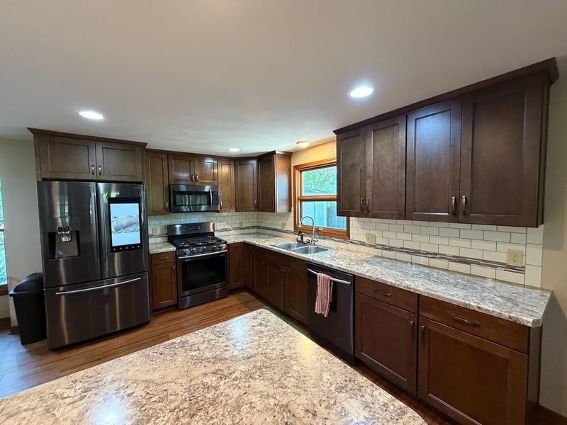 1112 Tullar Rd, Neenah, WI 54956