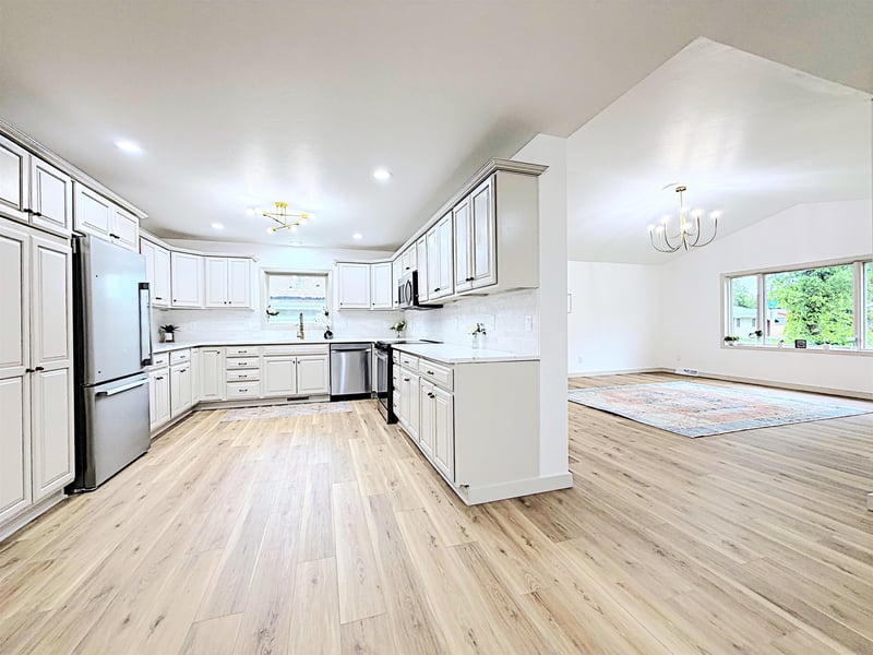 840 Gross Ave, Green Bay, WI 54304