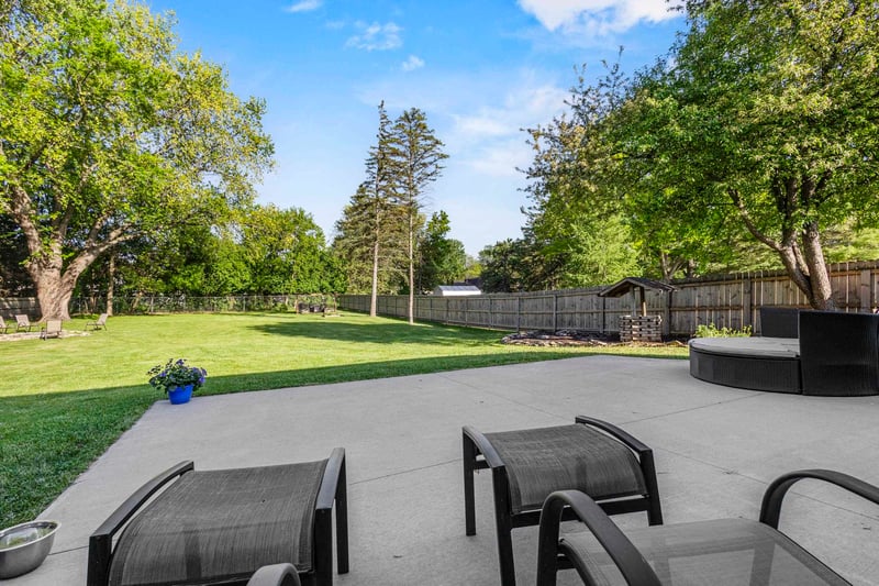 2663 Timber Ln, Green Bay, WI 54313