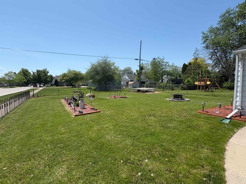 1618 Chicago St, Green Bay, WI 54304
