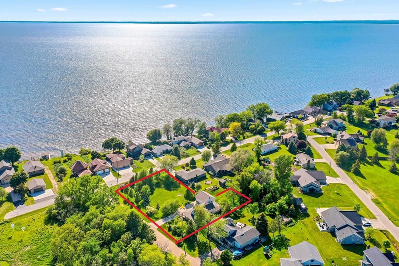 N7629 Pigeon Rd, Sherwood, WI 54169