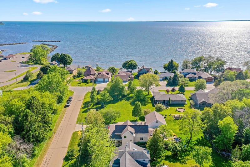 N7629 Pigeon Rd, Sherwood, WI 54169
