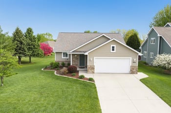 2924 Nandina Way, Green Bay, WI 54313
