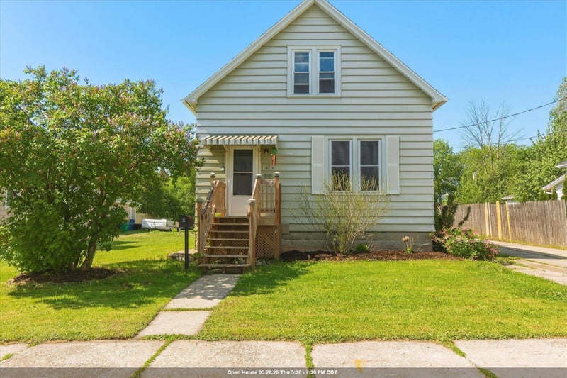 1410 Porlier St, Green Bay, WI 54301-3335