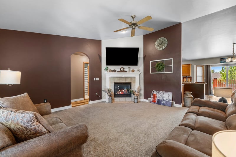 6746 Breckenridge Falls Blvd, Greenleaf, WI 54126