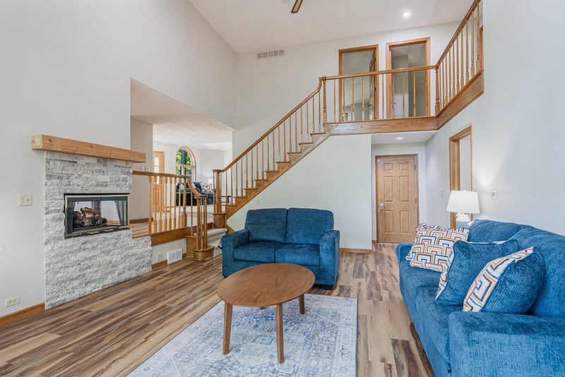 1711 Robin Way, Appleton, WI 54915-4212