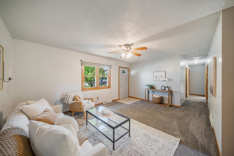 1230 County Rd Ii, Neenah, WI 54956