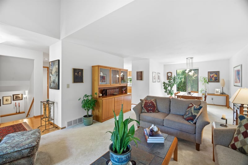 847 Windfield Pl, Appleton, WI 54911