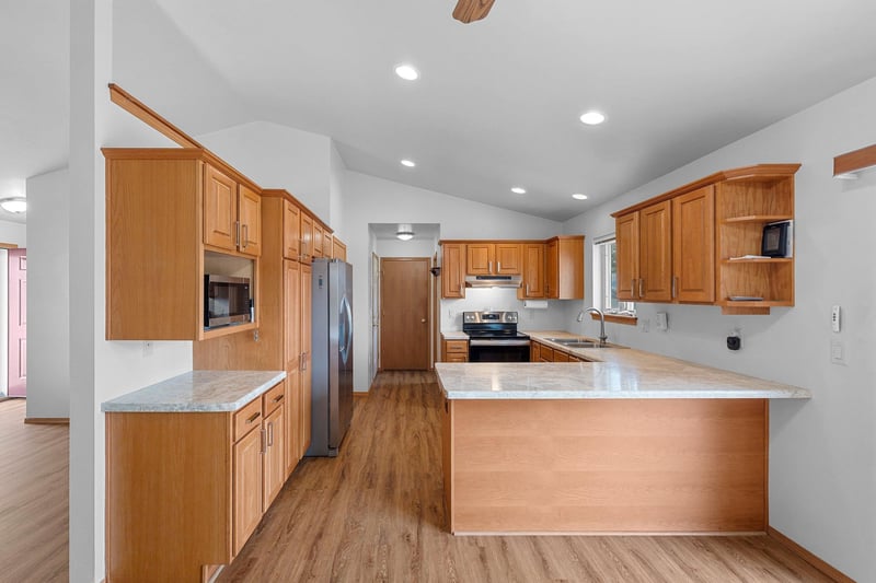 2311 Lawrence Dr, De Pere, WI 54115