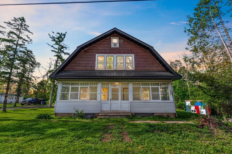 10462 Highway 22 , Gillett, WI 54124