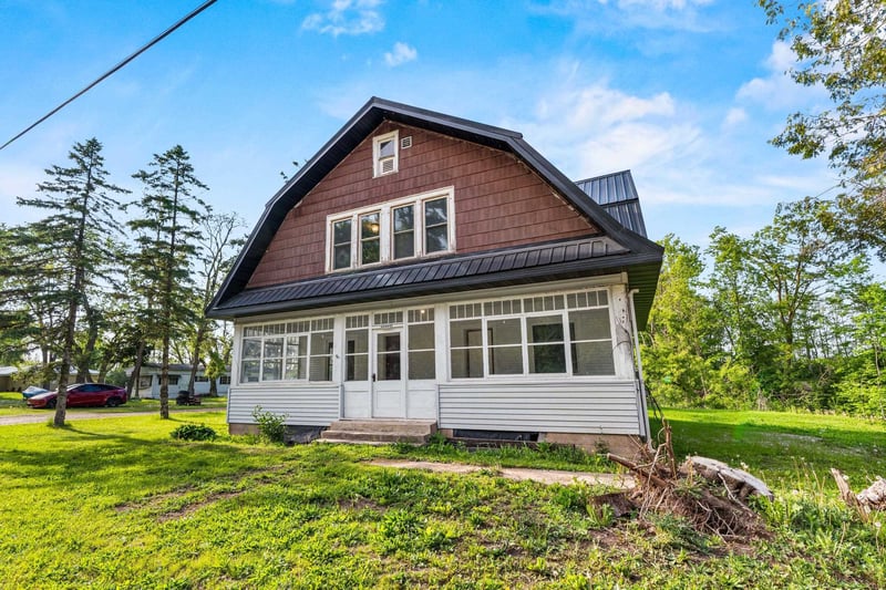 10462 Highway 22 , Gillett, WI 54124