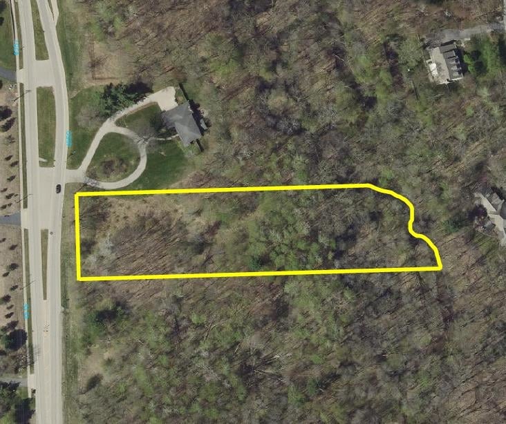 Hillcrest Dr #2, Oneida, WI 54155