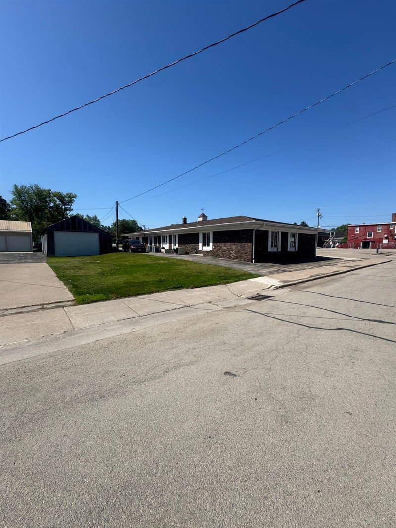 200 Wisconsin St, Seymour, WI 54165
