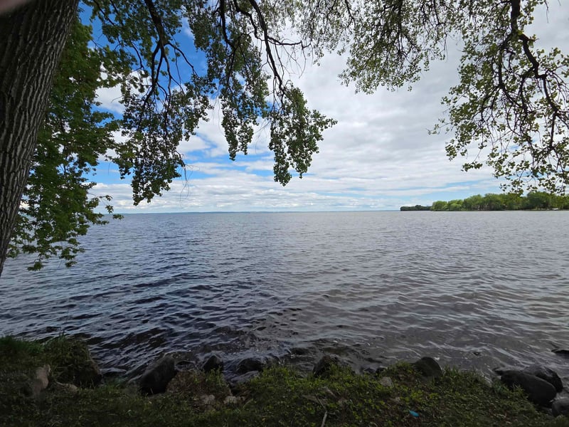 5730 I Ah Maytah Rd, Oshkosh, WI 54901