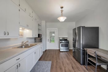 1179 Doty St, Green Bay, WI 54301