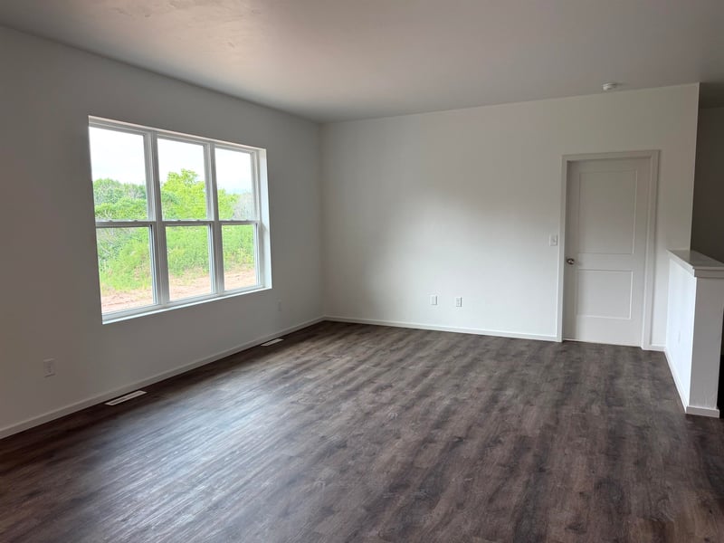2107 Golden Gate Dr, Appleton, WI 54913