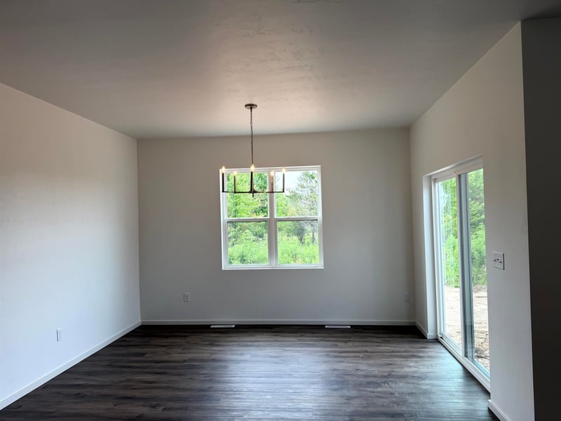 2107 Golden Gate Dr, Appleton, WI 54913